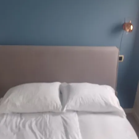 With Terrace And Stunning View 度假居 斯特雷萨