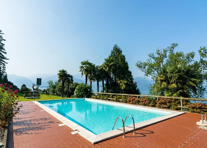 Semesterbostad With Terrace And Stunning View Stresa